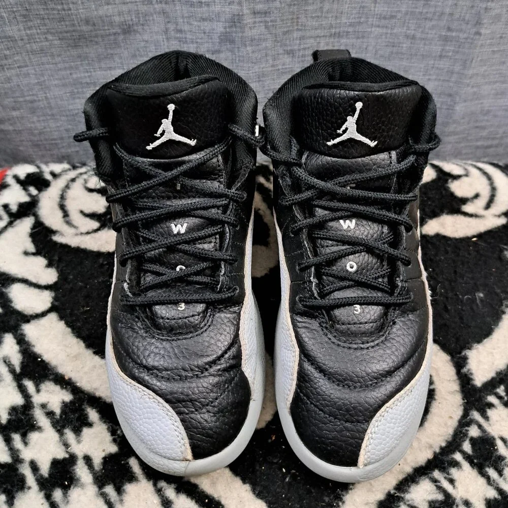 %Size 1 Youth NIKE Air Jordan 12 Retro Playoffs Black AJ5
